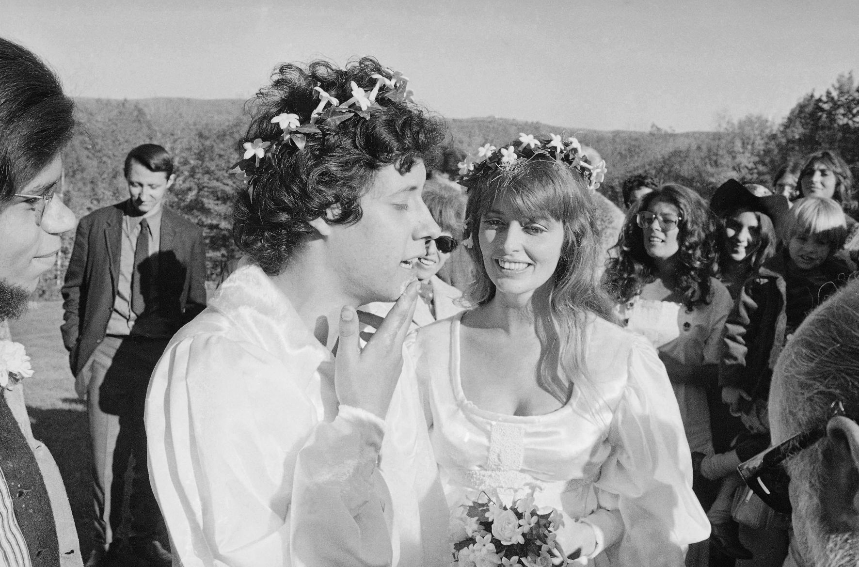 1969: Arlo Guthrie Wedding